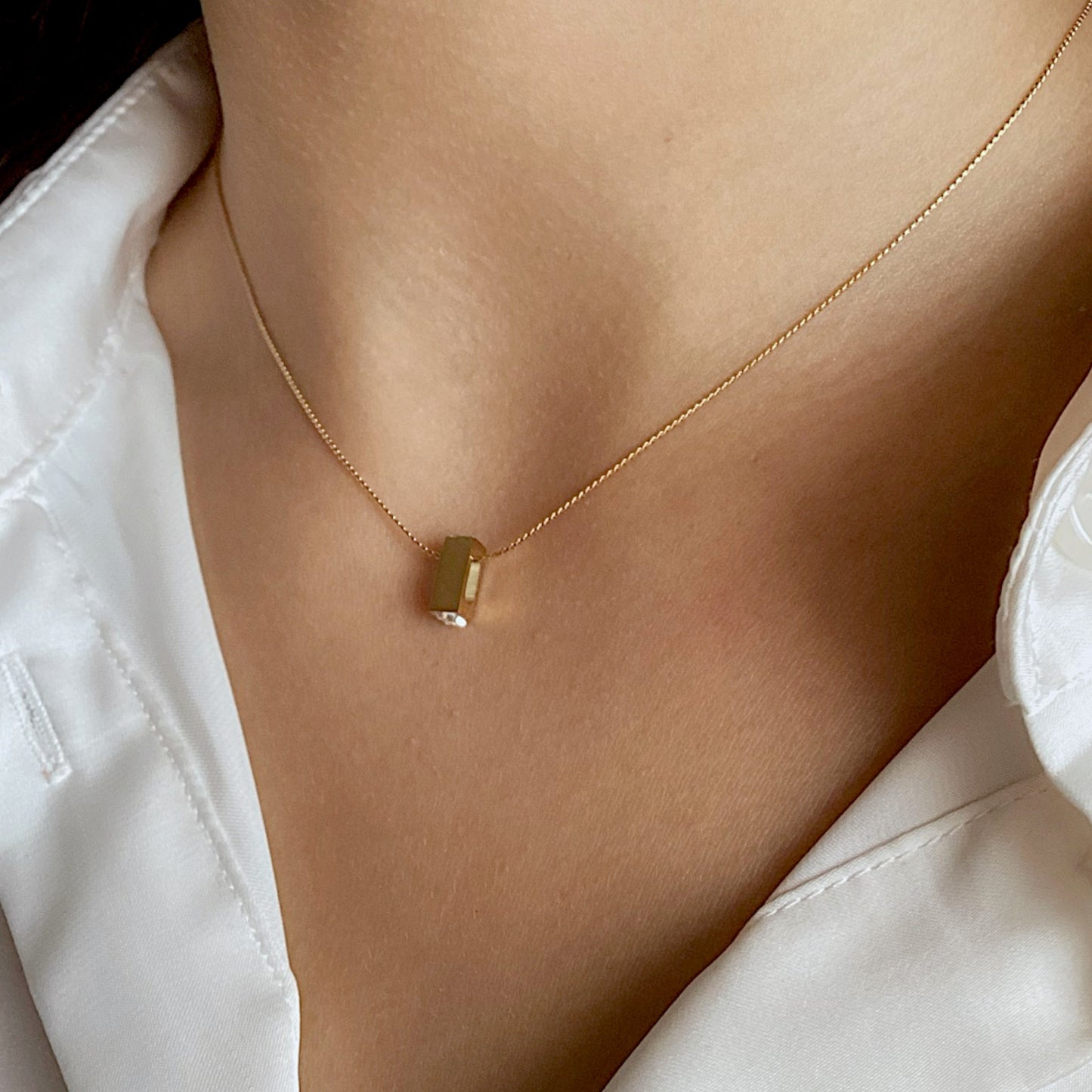 18K White Topaz Necklace