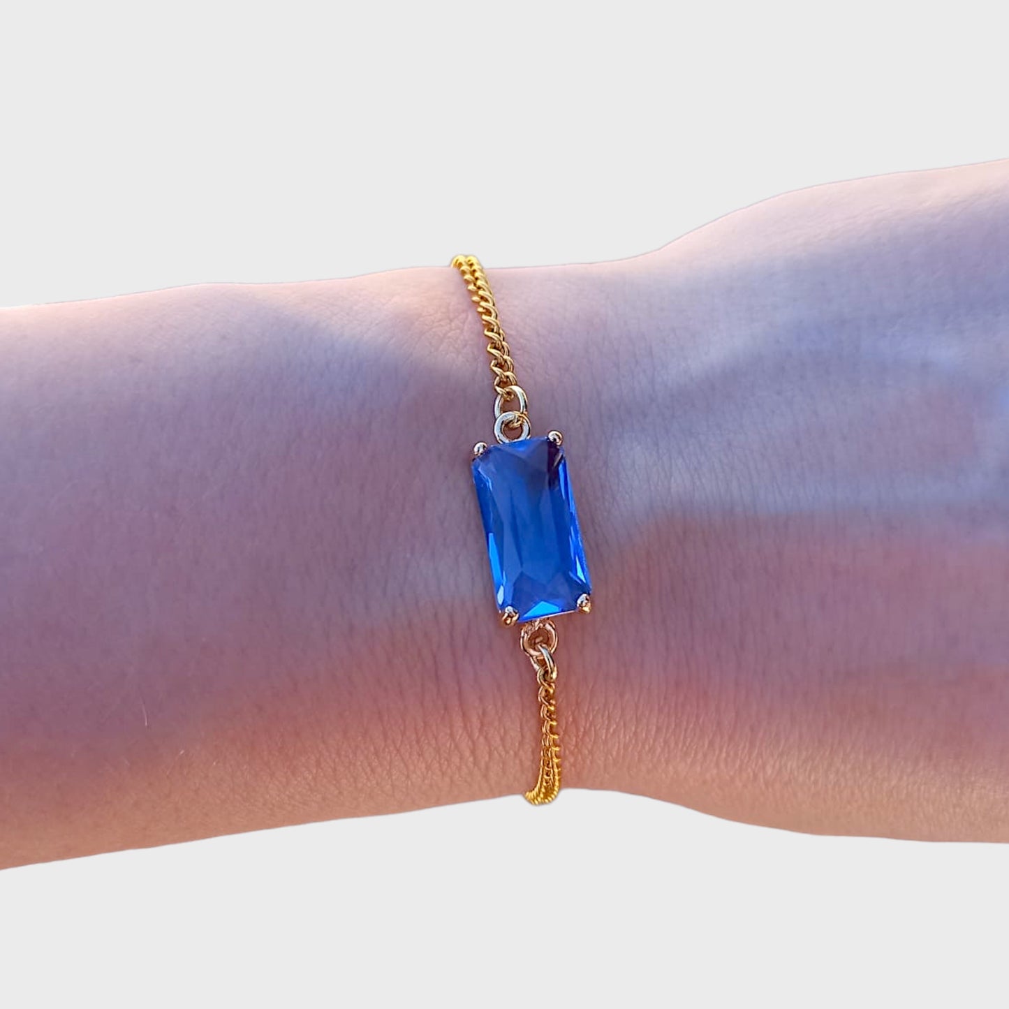 Sapphire Gold Curb Bracelet