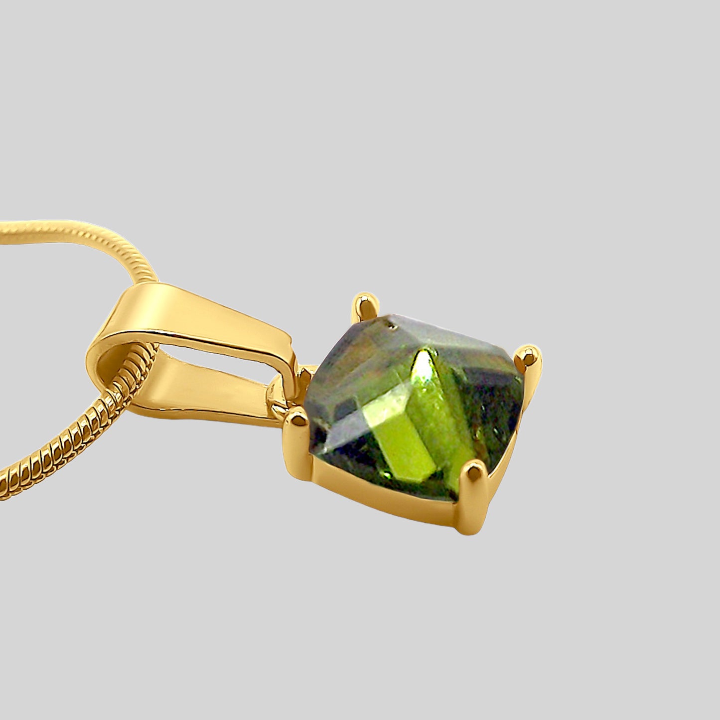 18K Peridot Birthstone Necklace